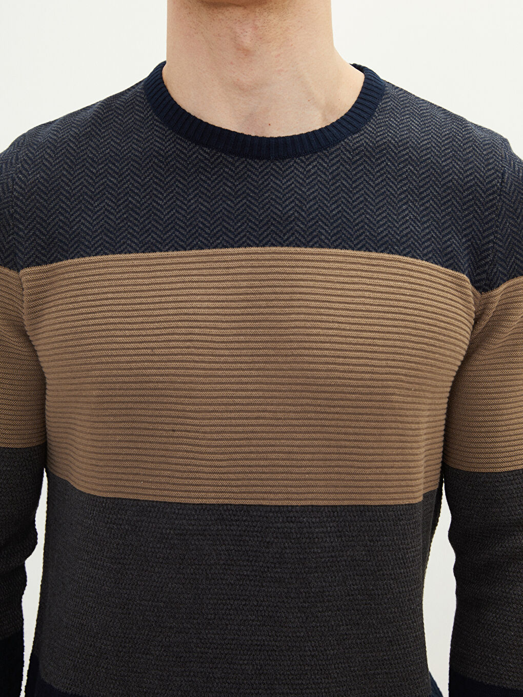 Bej Bisiklet Yaka Uzun Kollu Renk Bloklu Erkek Triko Kazak-3