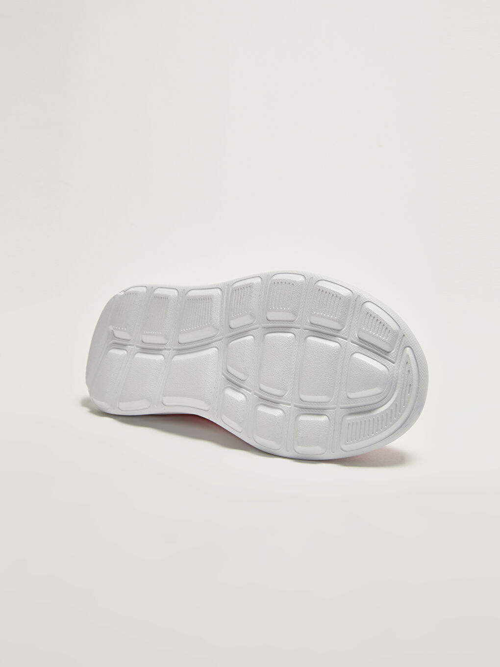 أحذية رياضية بناتي للأنشطة الرياضية برباط وتفاصيل شبكية-4