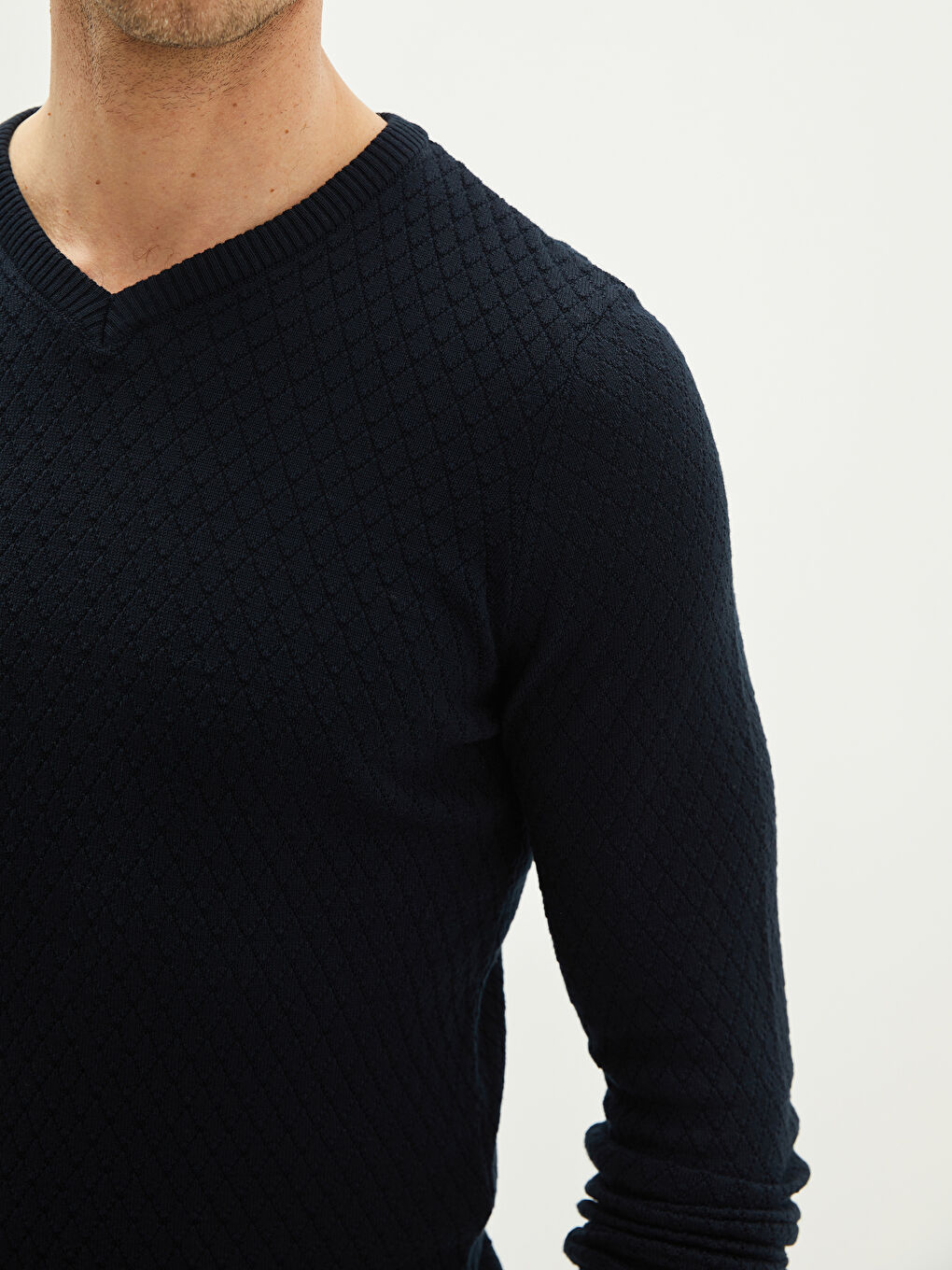V Neck Long Sleeve Men's Knitwear Sweater-3