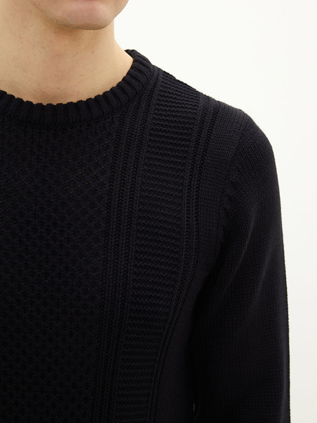 Crew Neck Long Sleeve Men's Tricot Sweater-3