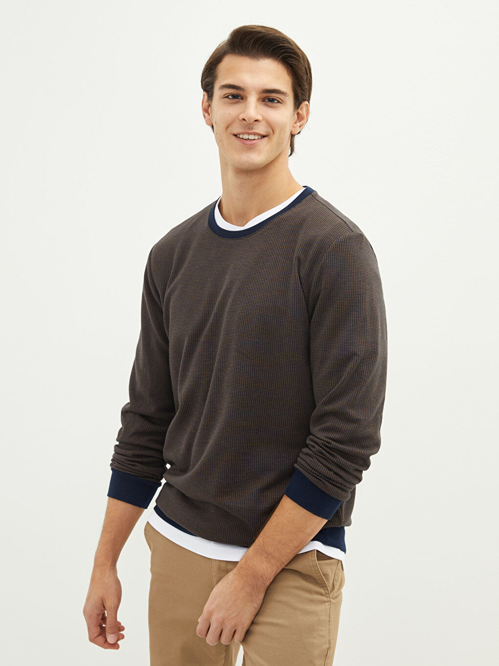 Lacivert Bisiklet Yaka Uzun Kollu Basic Erkek Sweatshirt-1