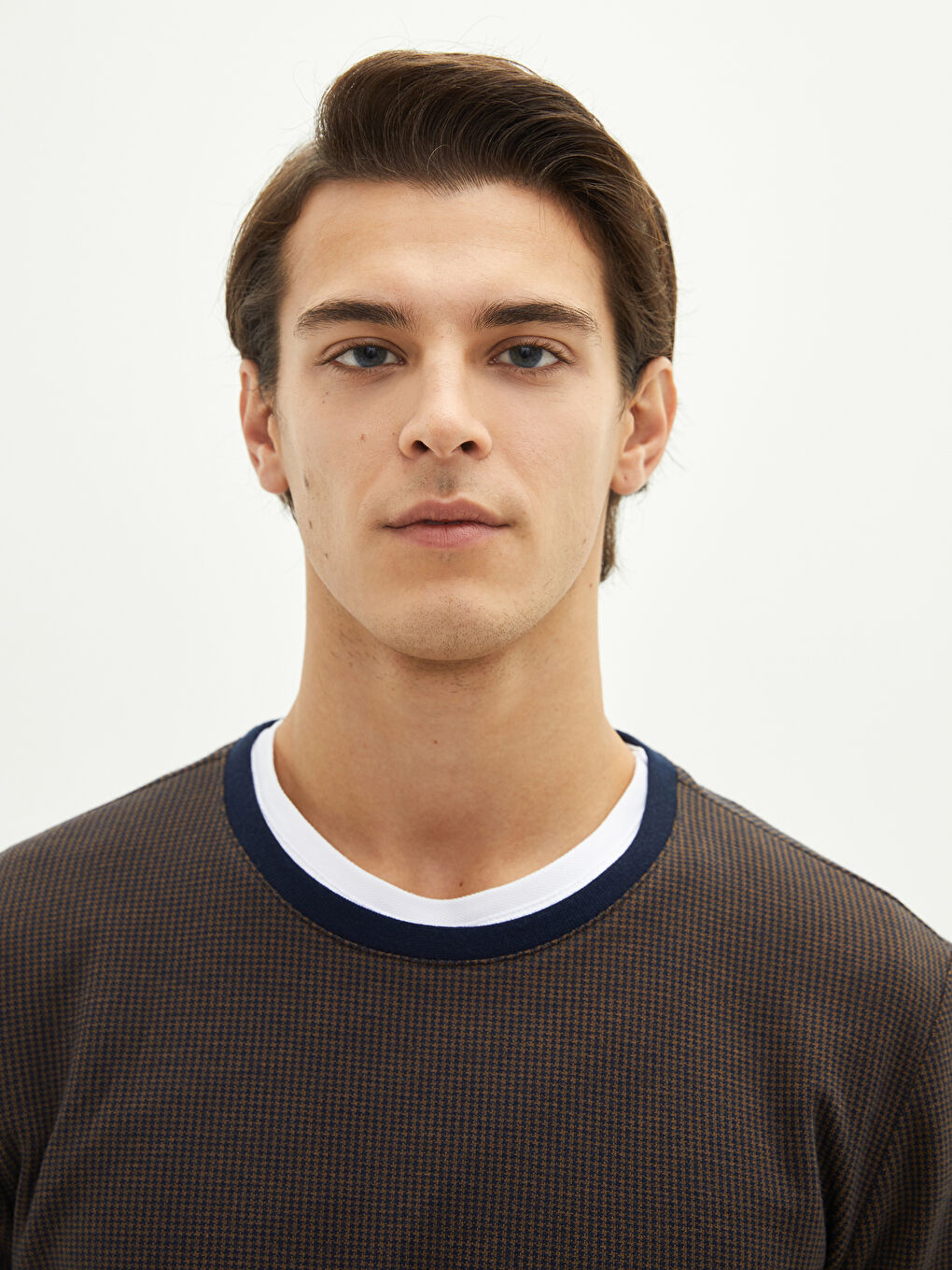 Lacivert Bisiklet Yaka Uzun Kollu Basic Erkek Sweatshirt-3