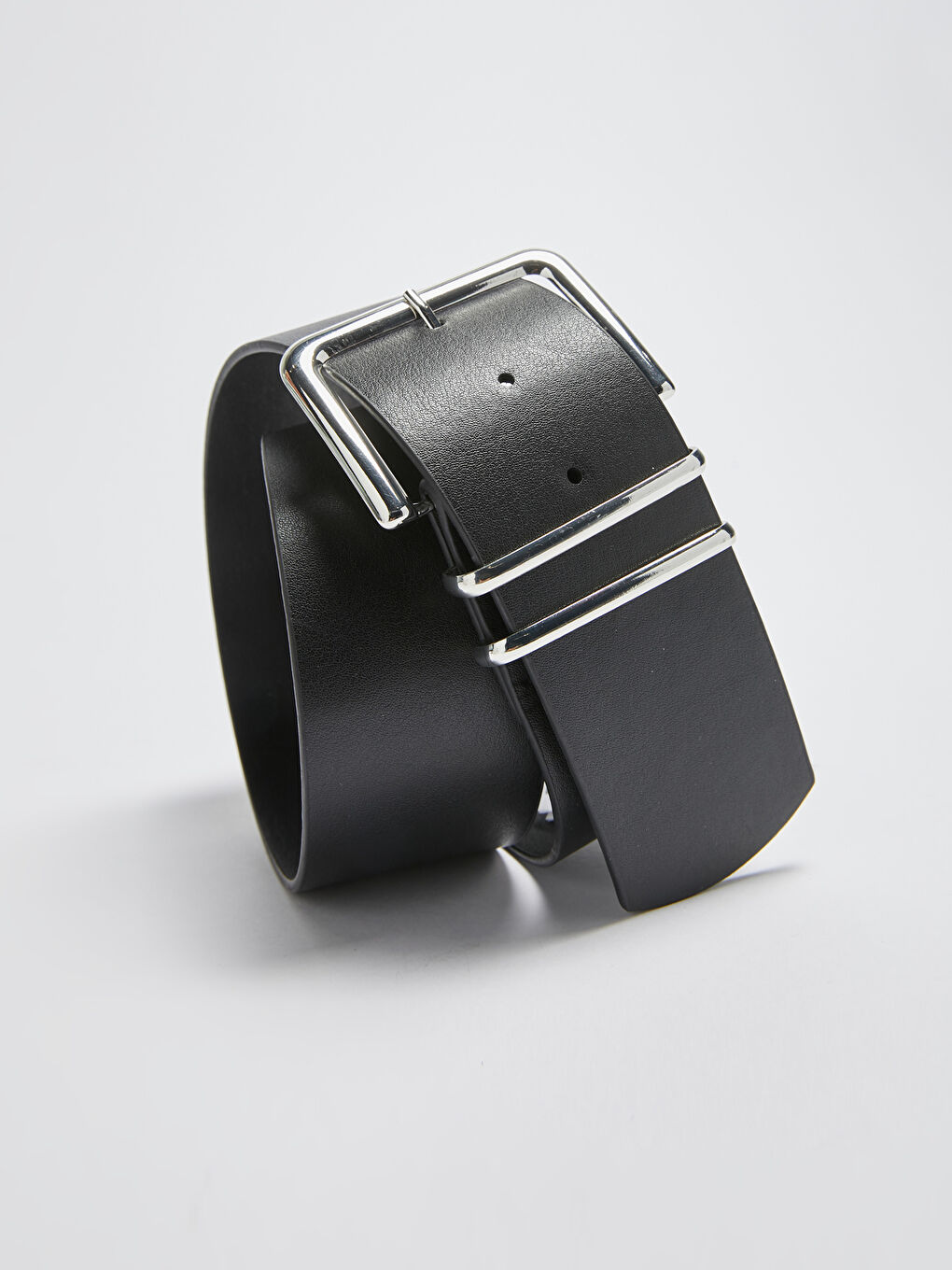 Siyah Deri Görünümlü Kadın Kemer-3