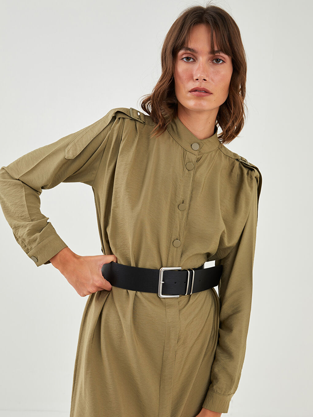 Siyah Deri Görünümlü Kadın Kemer