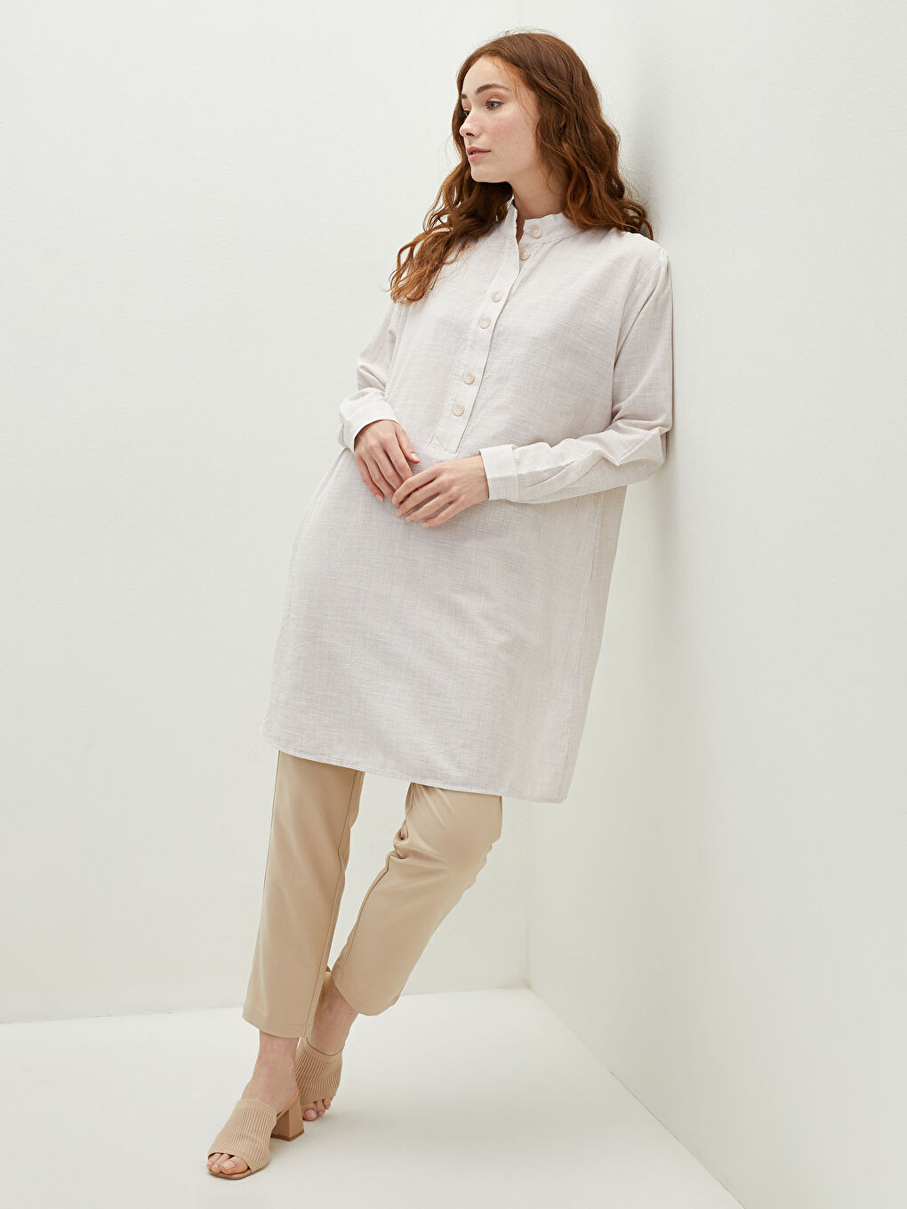 Bej Dik Yaka Çizgili Uzun Kollu Pamuklu Kadın Tunik