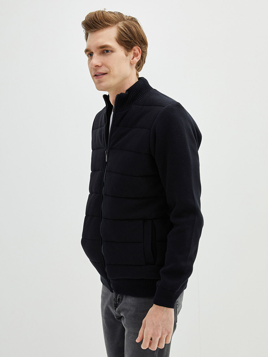 Lacivert Standart Kalıp Dik Yaka Uzun Kollu Erkek Triko Hırka-1