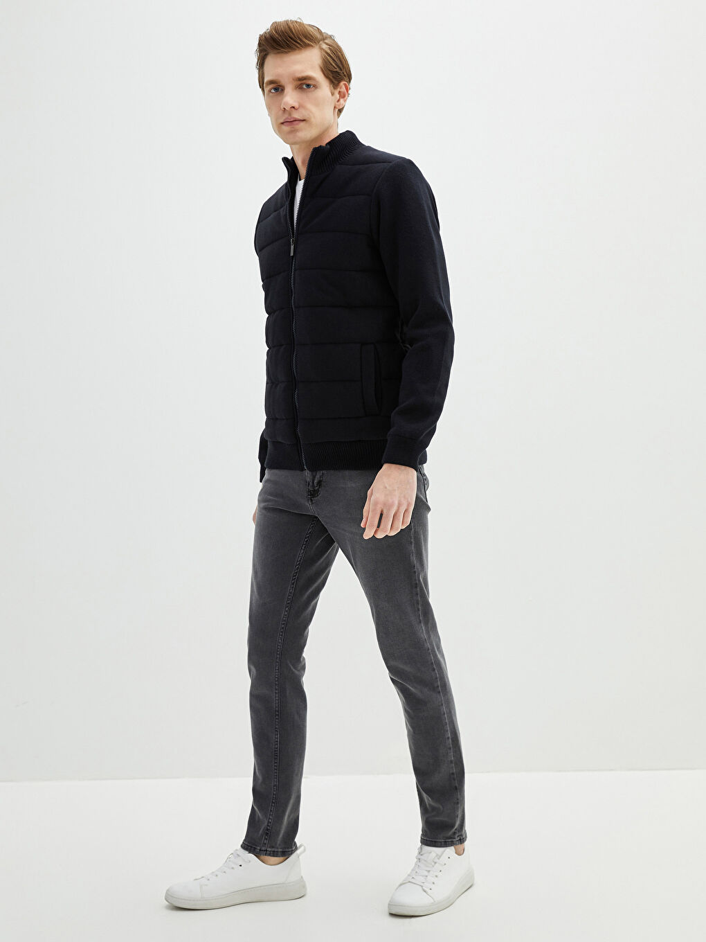 Lacivert Standart Kalıp Dik Yaka Uzun Kollu Erkek Triko Hırka-3