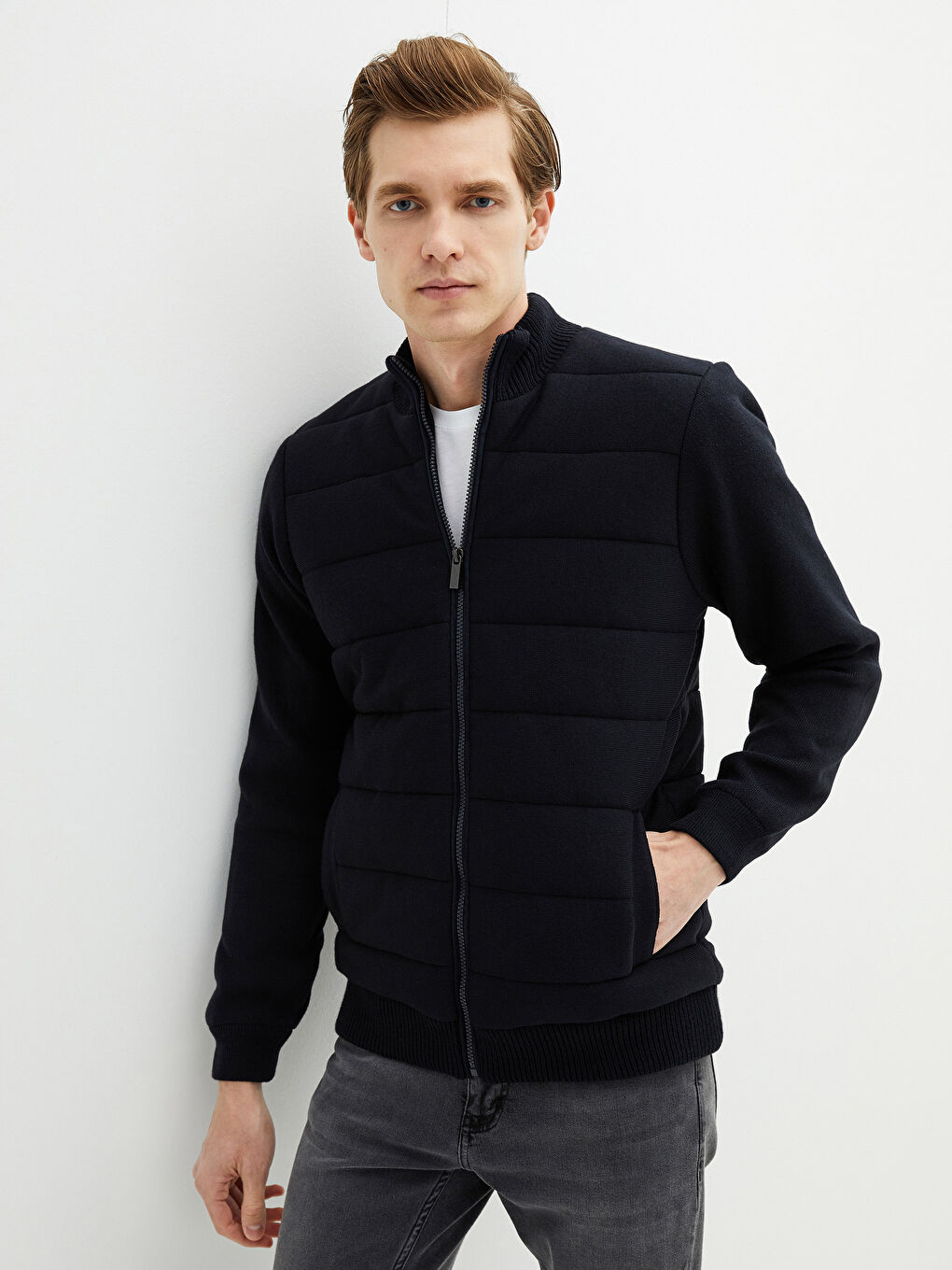 Lacivert Standart Kalıp Dik Yaka Uzun Kollu Erkek Triko Hırka-7