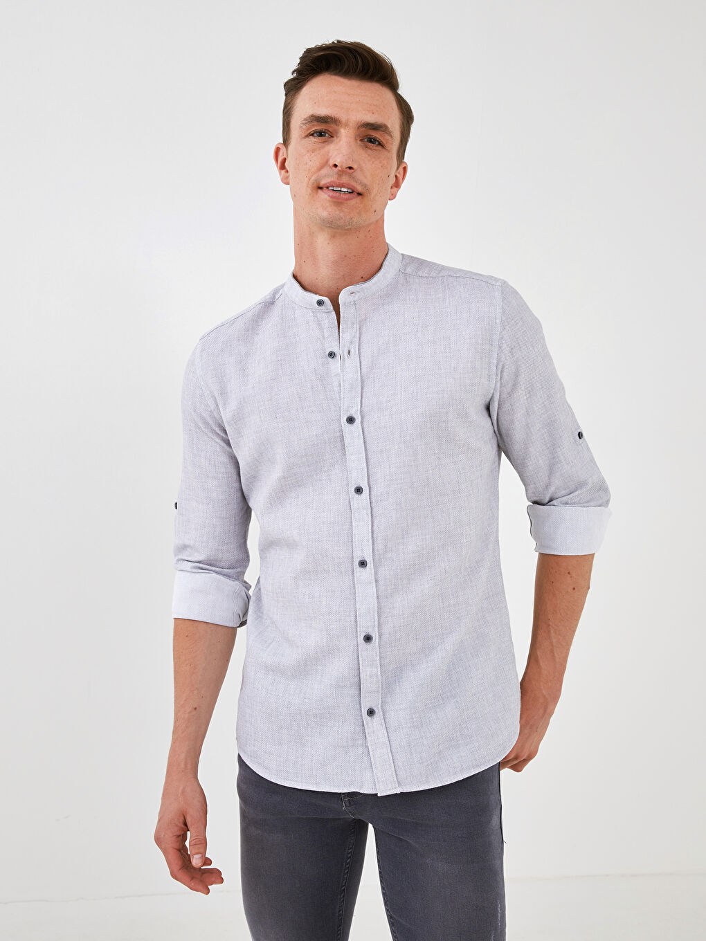 Gri Slim Fit Hakim Yaka Uzun Kollu Armürlü Erkek Gömlek-1