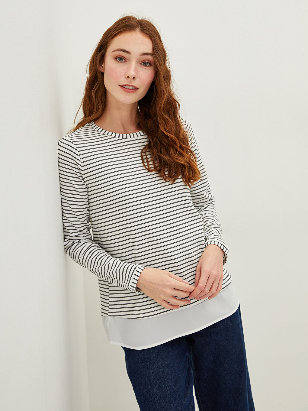 LCWAIKIKI Basic Rundhalsausschnitt Gestreift Langarm Sweatshirt für Damen -W16663Z8-FEW