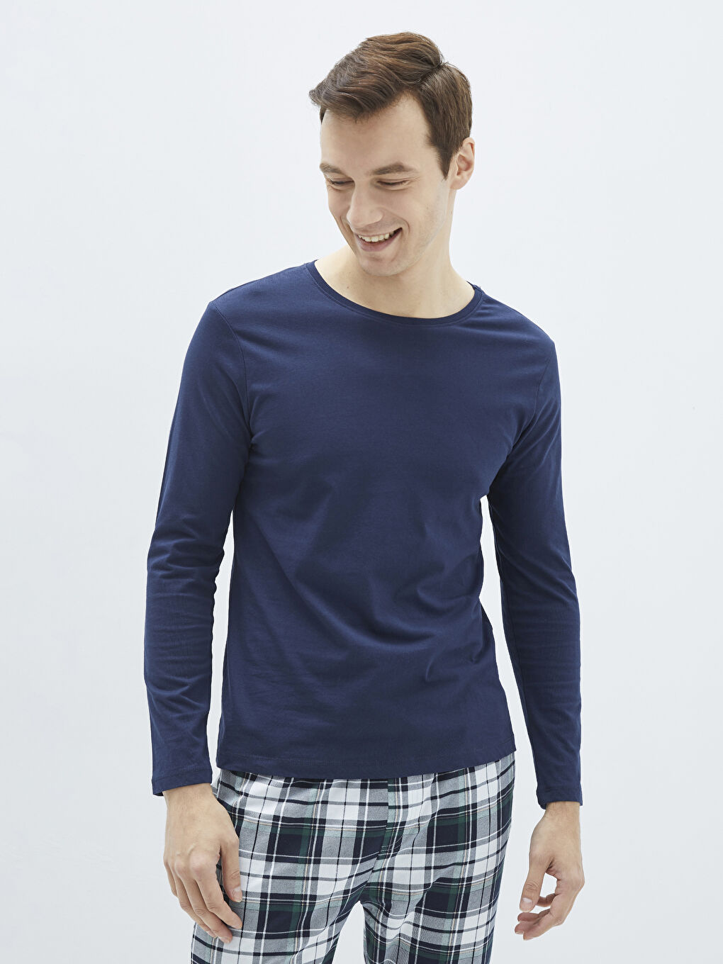 تيشيرت داخلي كم طويل ياقة دائرية قطن للرجال-1