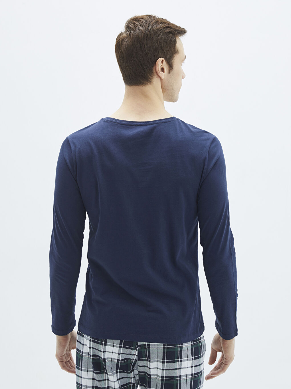 تيشيرت داخلي كم طويل ياقة دائرية قطن للرجال-4