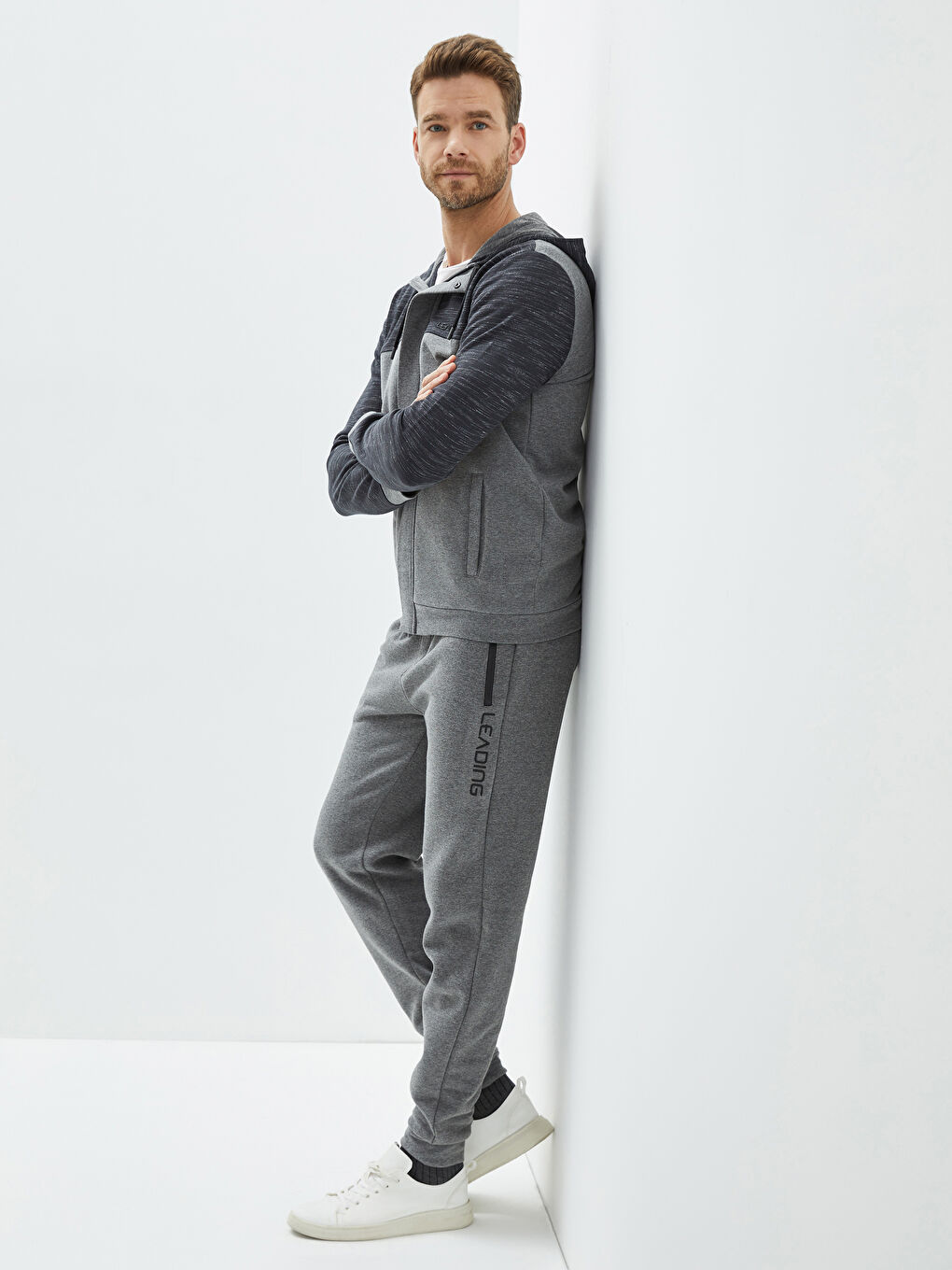 Antrasit Standart Kalıp Erkek Jogger Eşofman Altı