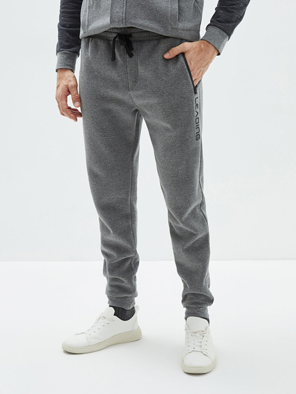 Antrasit Standart Kalıp Erkek Jogger Eşofman Altı-3