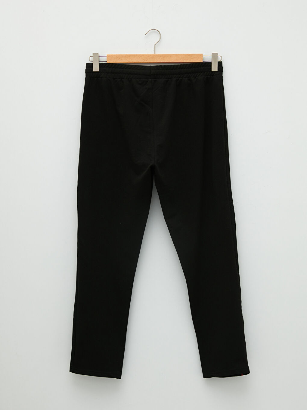 LCWAIKIKI Classic Standard Fit Bedruckte Herren-Jogginghose -W16917Z8-RQL