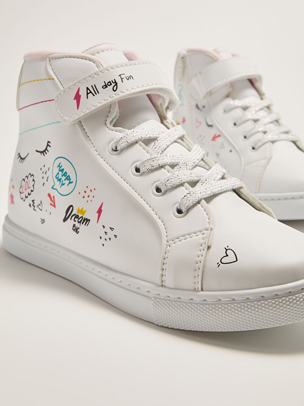 Beyaz Baskılı Cırt Cırtlı Bilek Boy Kız Çocuk Spor Ayakkabı-3