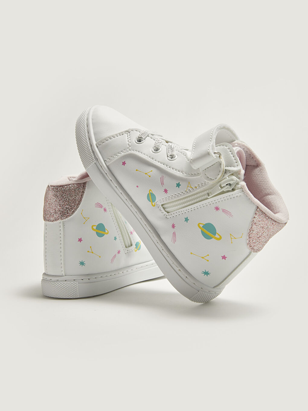 Beyaz Baskılı Bağcıklı Cırt Cırtlı Kız Çocuk Spor Ayakkabı-2