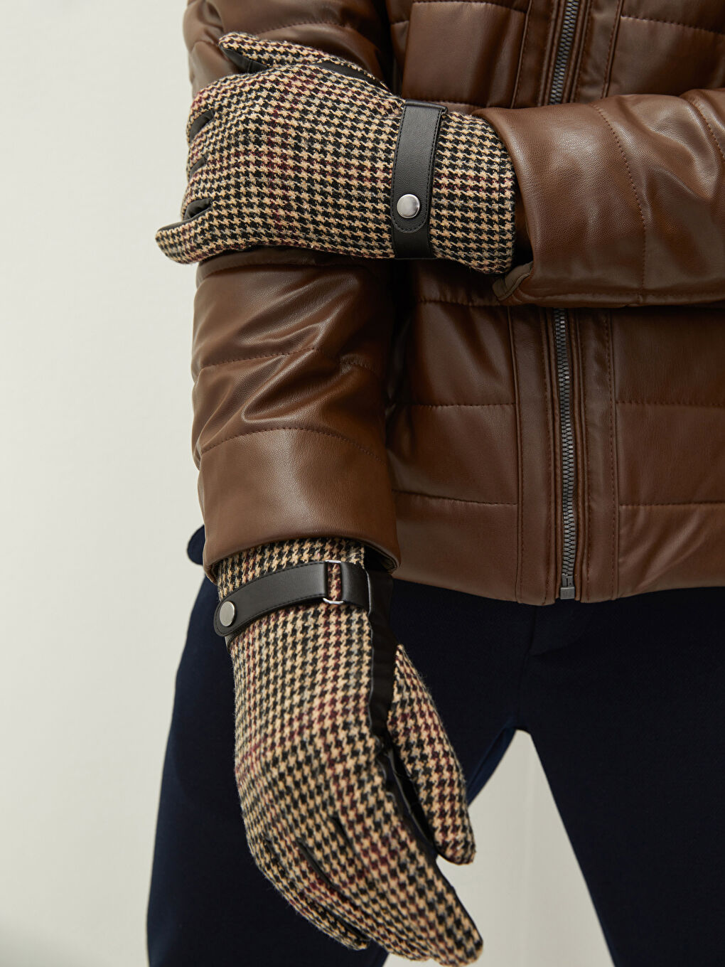 LCW ACCESSORIES Leather Detailed Touch Feature Men's Cachet Gloves -W17002Z8-HEG