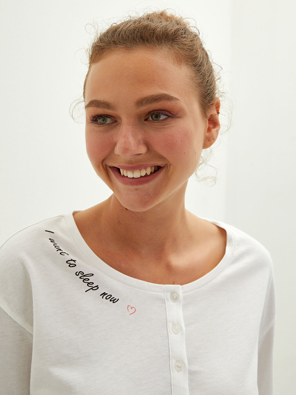 Komplet pidžame za trudnice od pamuka sa štampom, okruglim izrezom i dugim rukavima-7