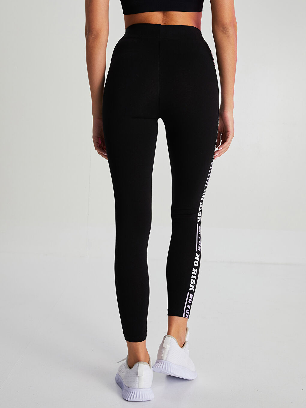 Siyah Beli Lastikli Slogan Baskılı Kadın Tayt-5