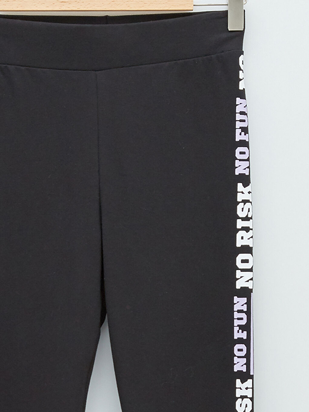 Siyah Beli Lastikli Slogan Baskılı Kadın Tayt-8