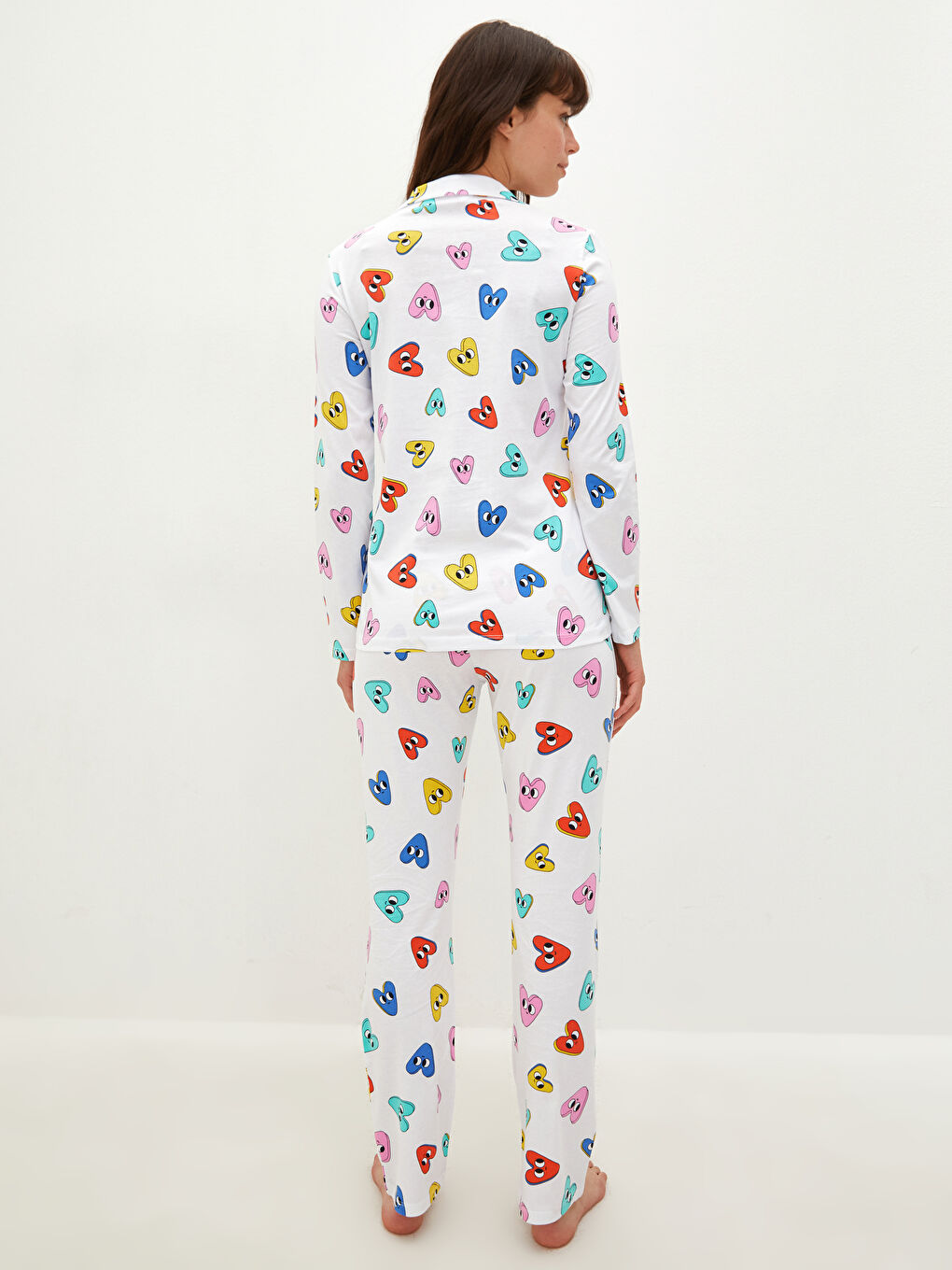 Beyaz Gömlek Yaka Baskılı Uzun Kollu Kadın Pijama Takımı-3