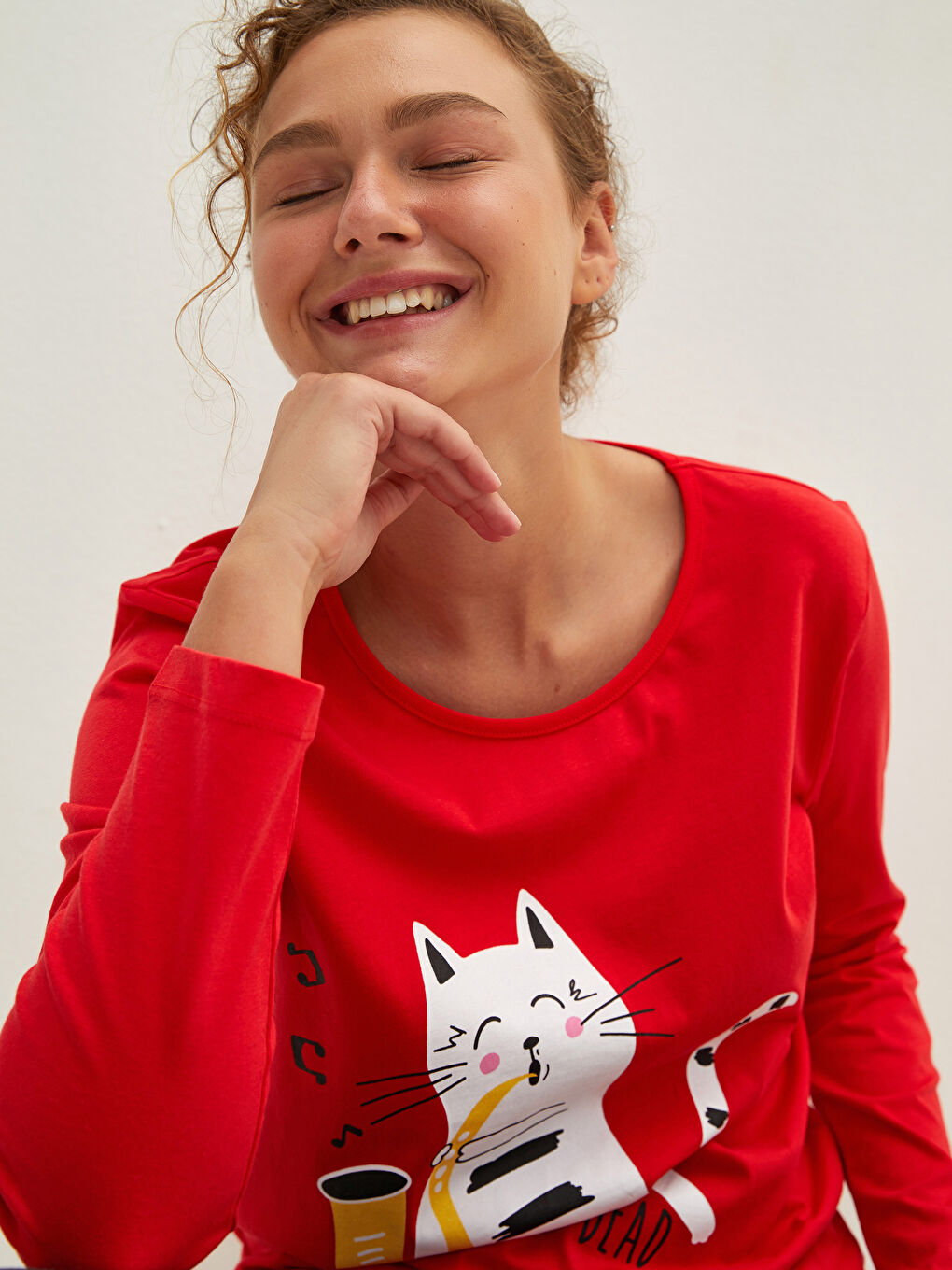 Kırmızı Bisiklet Yaka Baskılı Uzun Kollu Pamuklu Kadın Pijama Takımı-2