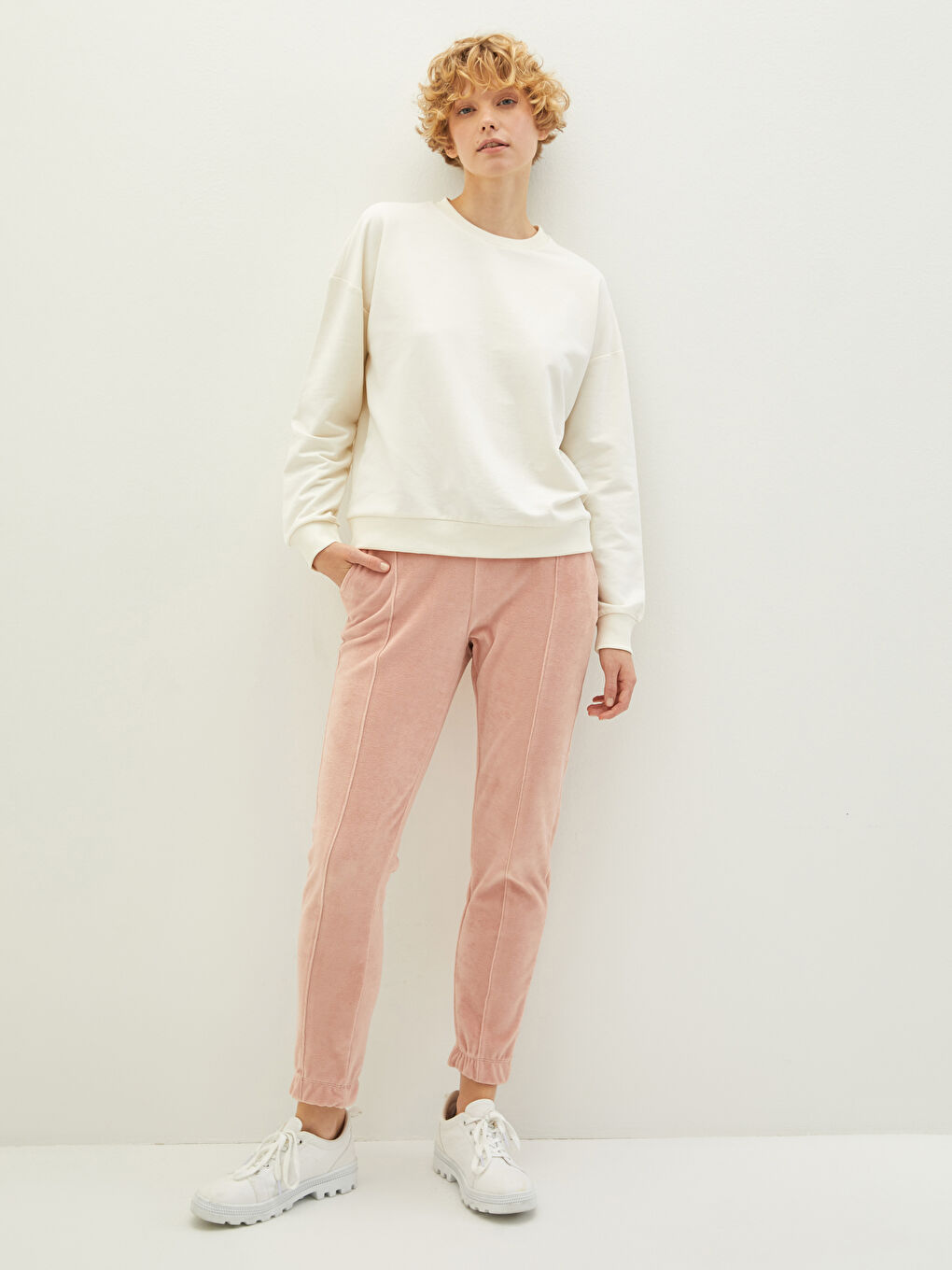 Спортивні штани для жінок з еластичною талією, прості