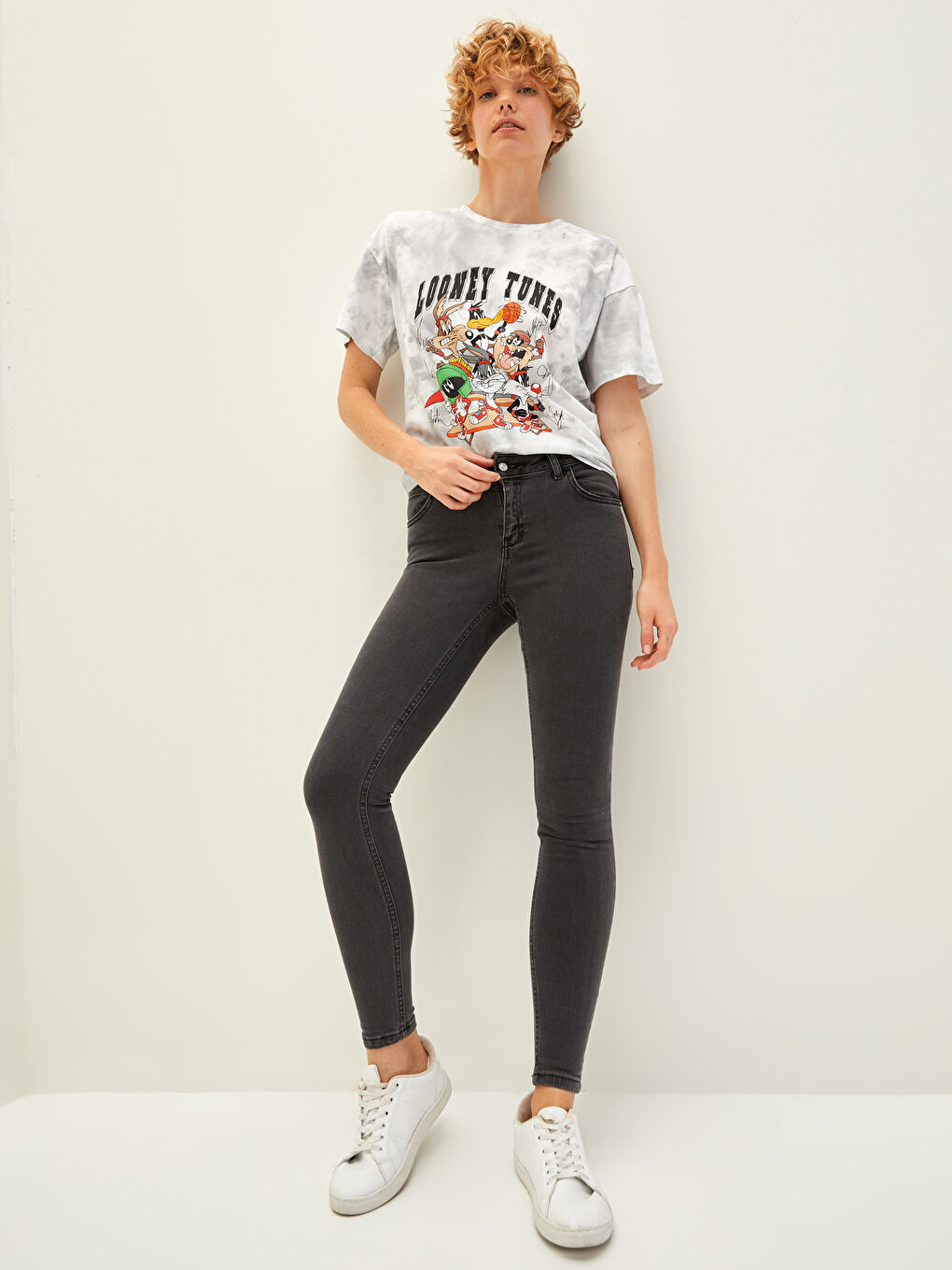 LCW Jeans کەمەری ئاسایی عەتارد باریکەڵە ژنان ڕۆدێو جینز پانتۆڵ لەگەڵ دیزاینی گیرفان -W17283Z8-GRD
