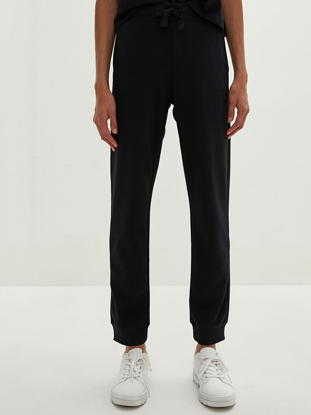 LCW Vision Elastic Waist Regular Pocket Detailed Women's Sweatpants -W17316Z8-CVL