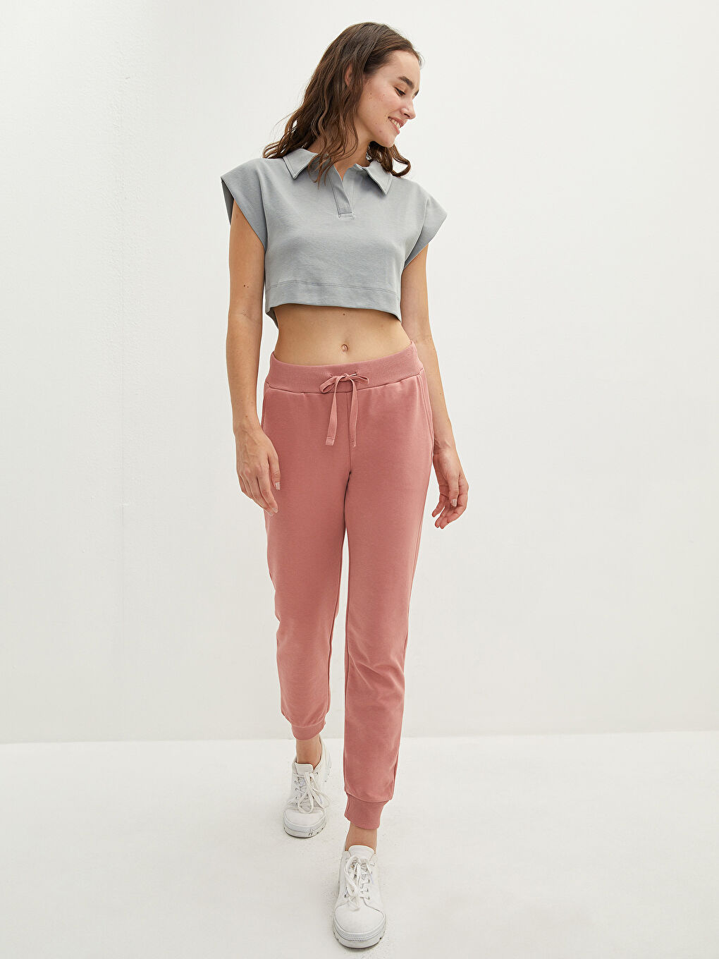 Elastic Waist Regular Pocket Detailed Women's Sweatpants-2