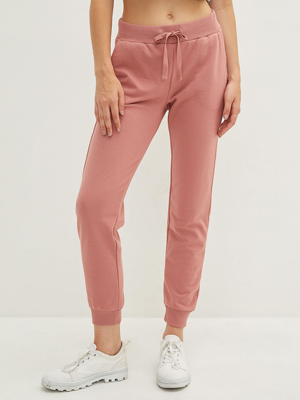 Elastic Waist Regular Pocket Detailed Women's Sweatpants-3