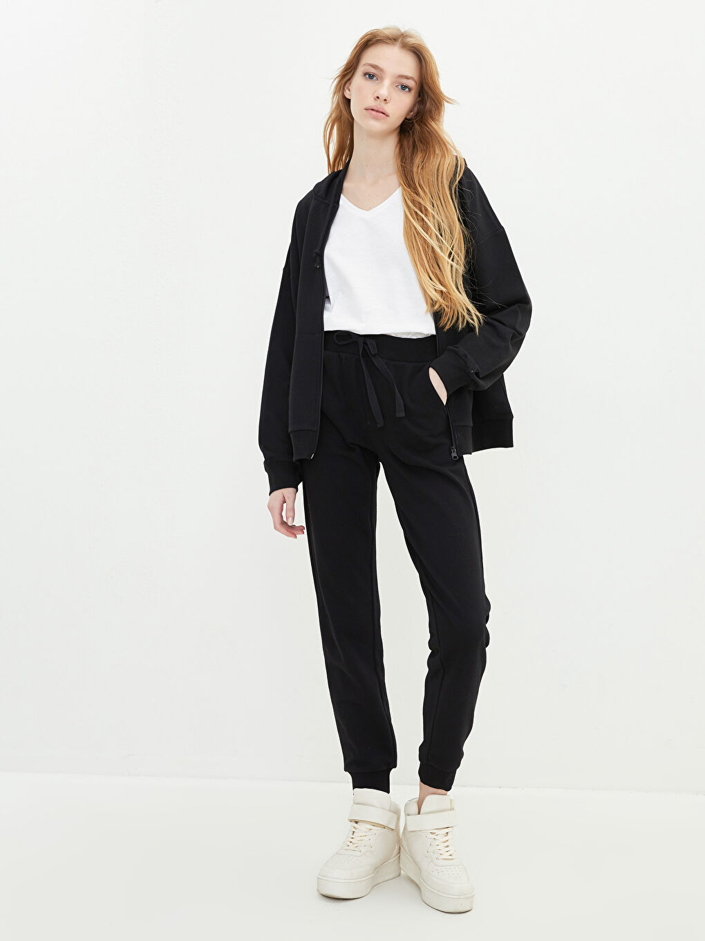 LCW Vision Elastic Waist Regular Pocket Detailed Women's Sweatpants -W17316Z8-CVL