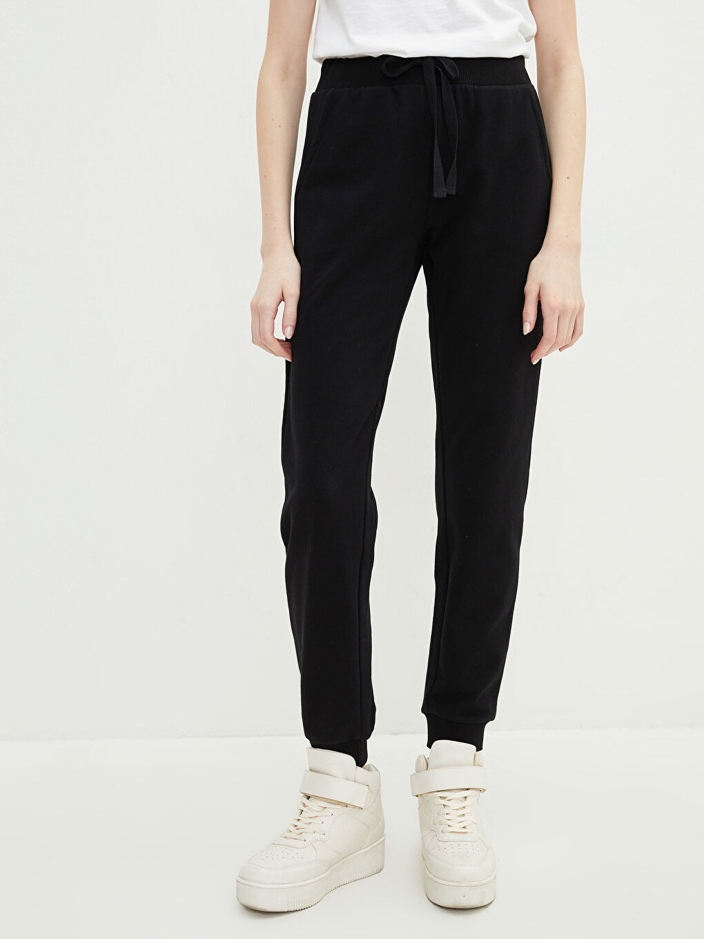 LCW Vision Elastic Waist Regular Pocket Detailed Women's Sweatpants -W17316Z8-CVL