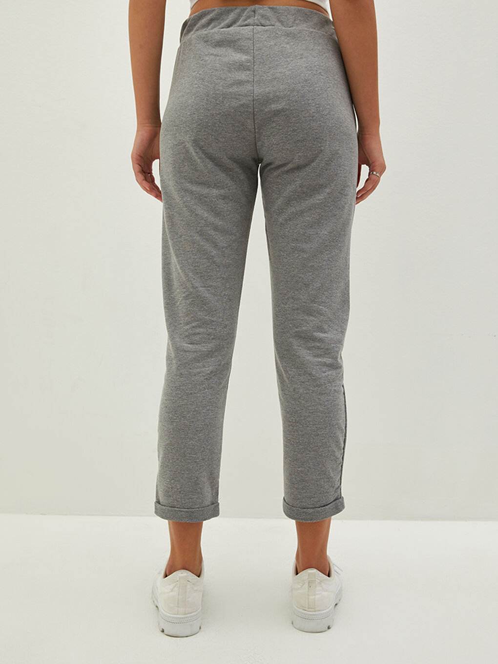 Jogginghose Für Damen Mit Elastischem Bund, Regulärer Passform Und Taschen-4