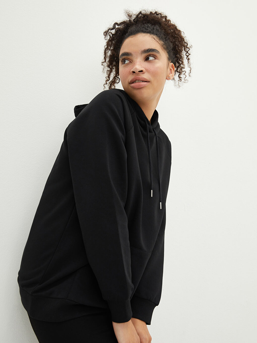 Siyah Kadın Kalın Hoodie-1