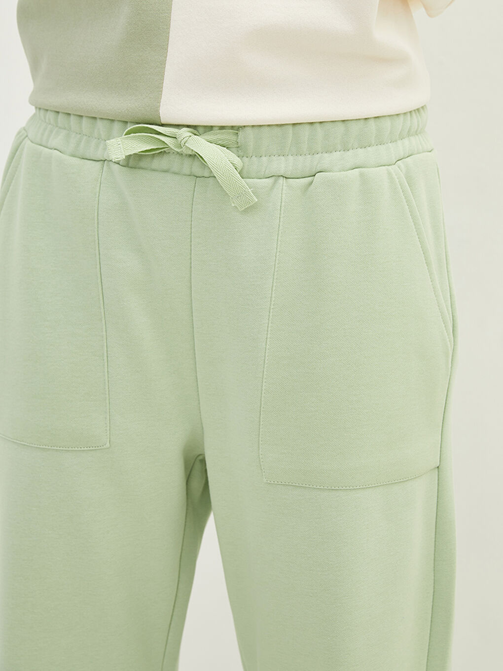 Yeşil Beli Lastikli Düz Cep Detaylı Kadın Kalın Eşofman Altı-5