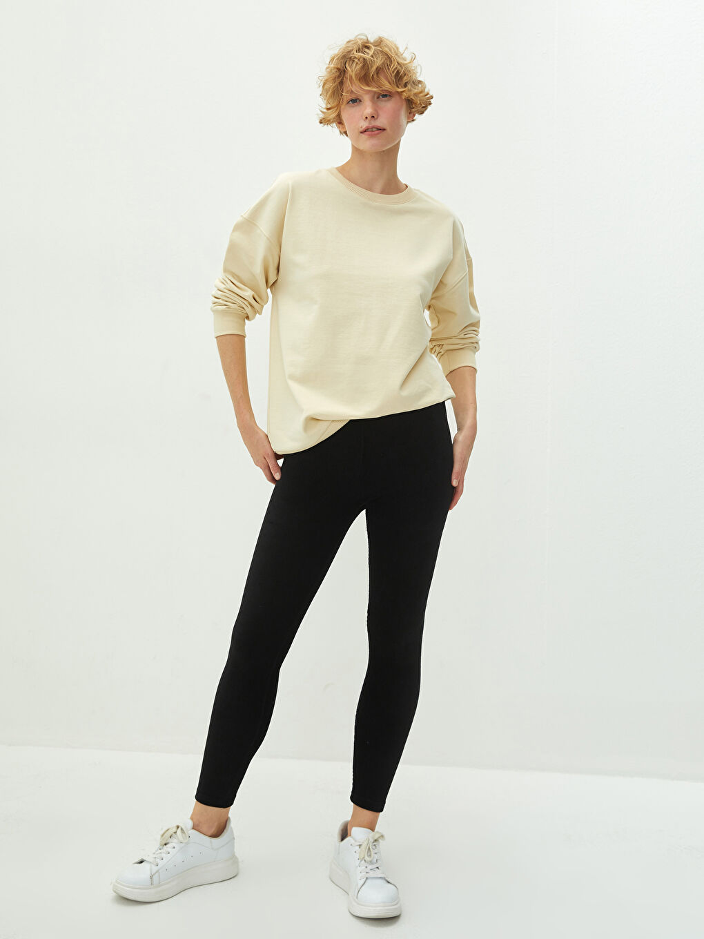 LCW Vision Elastische Taille Schlichte Samt Frauen Leggings -W17374Z8-CVL