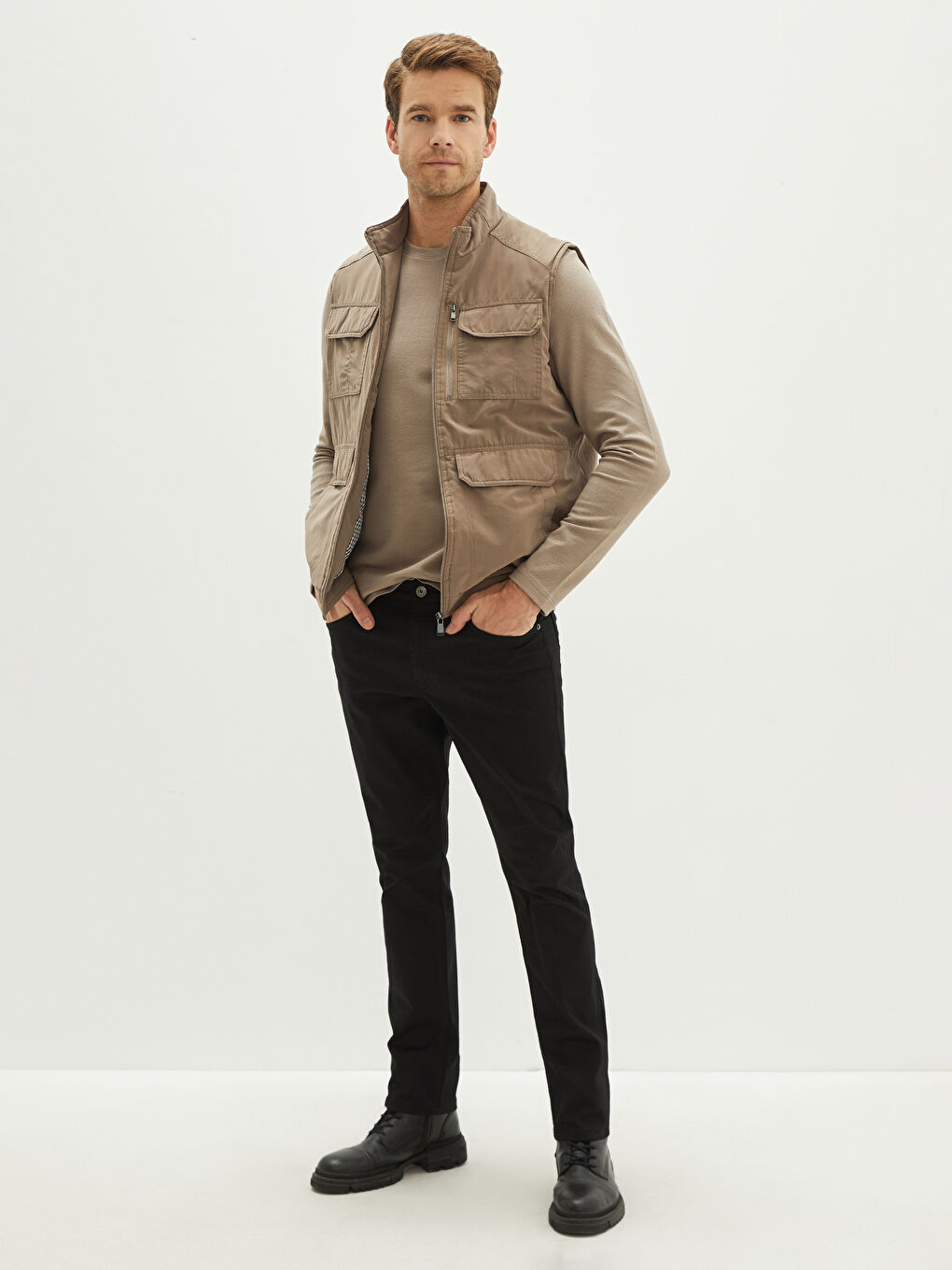 بنطلون رجالي بقصة رفيعة