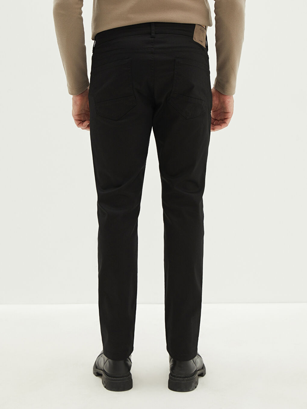 بنطلون رجالي بقصة رفيعة-4