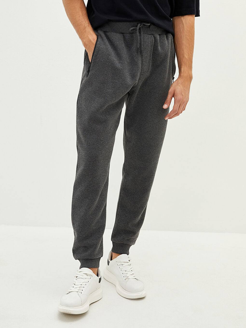 XSIDE Slim Fit Men's Thick Jogger Sweatpants -W17496Z8-L8N