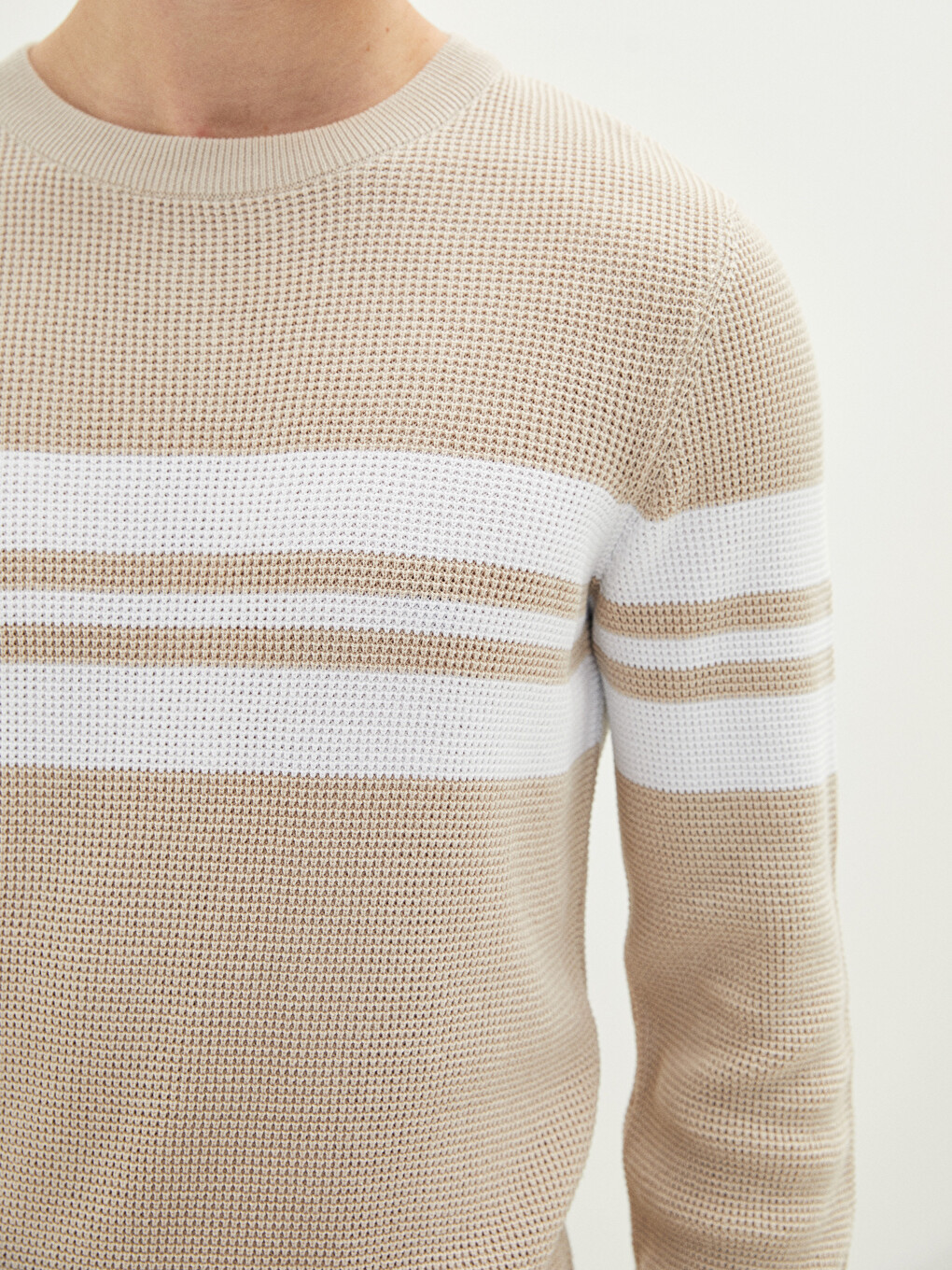 Crew Neck Long Sleeve Striped Men's Knitwear Sweater-2