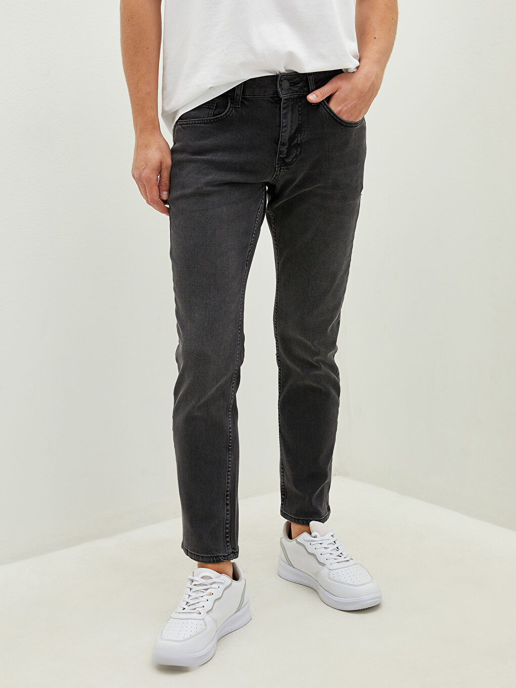 750 Slim Fit Men's Jeans-2