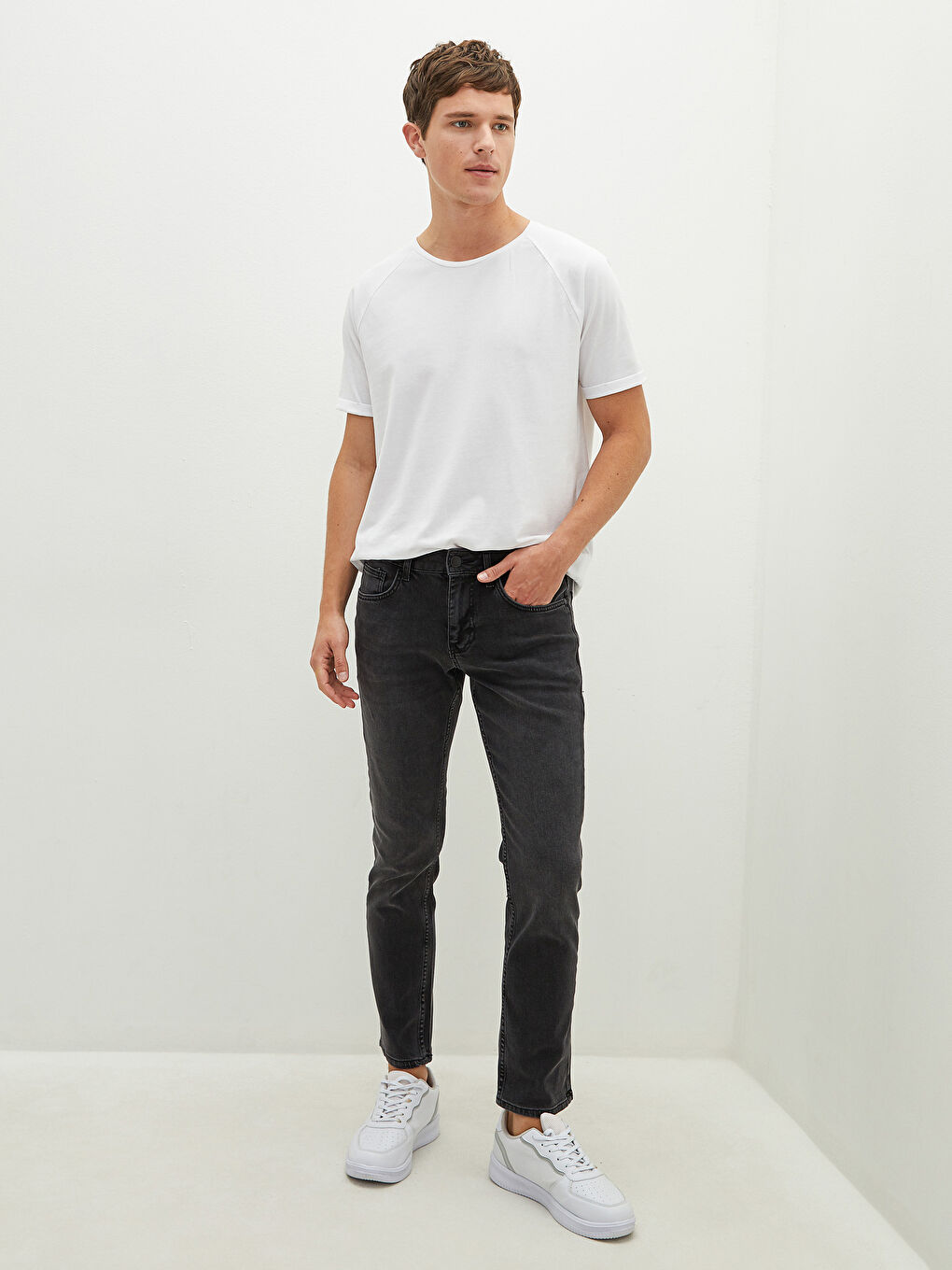 750 Slim Fit Men's Jeans-1