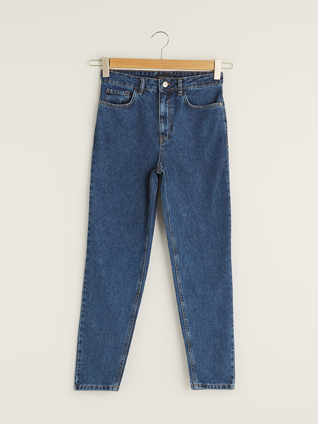 LCW Jeans Jean en Denim Rodeo Taille Haute Coupe Maman Détail Poches pour Femmes -W17550Z8-507