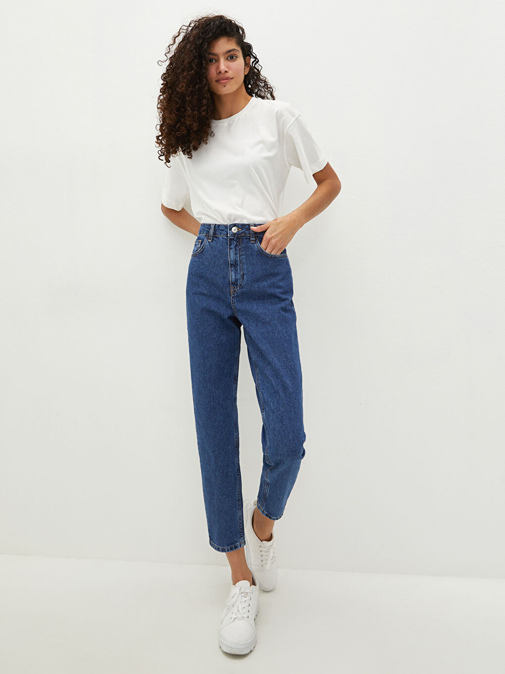 LCW Jeans Jean en Denim Rodeo Taille Haute Coupe Maman Détail Poches pour Femmes -W17550Z8-507