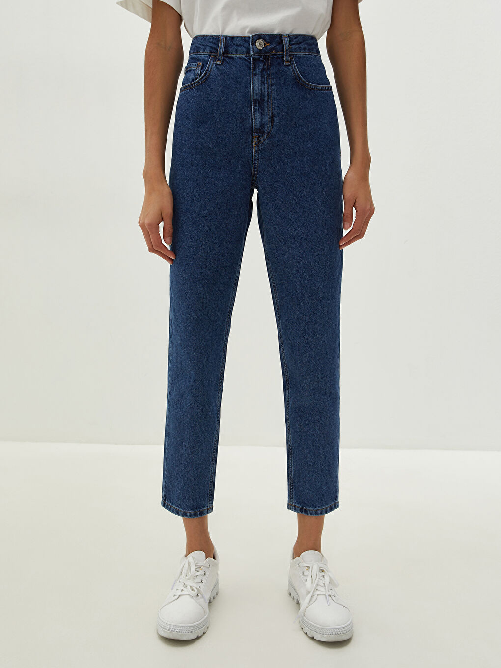 LCW Jeans Jean en Denim Rodeo Taille Haute Coupe Maman Détail Poches pour Femmes -W17550Z8-507