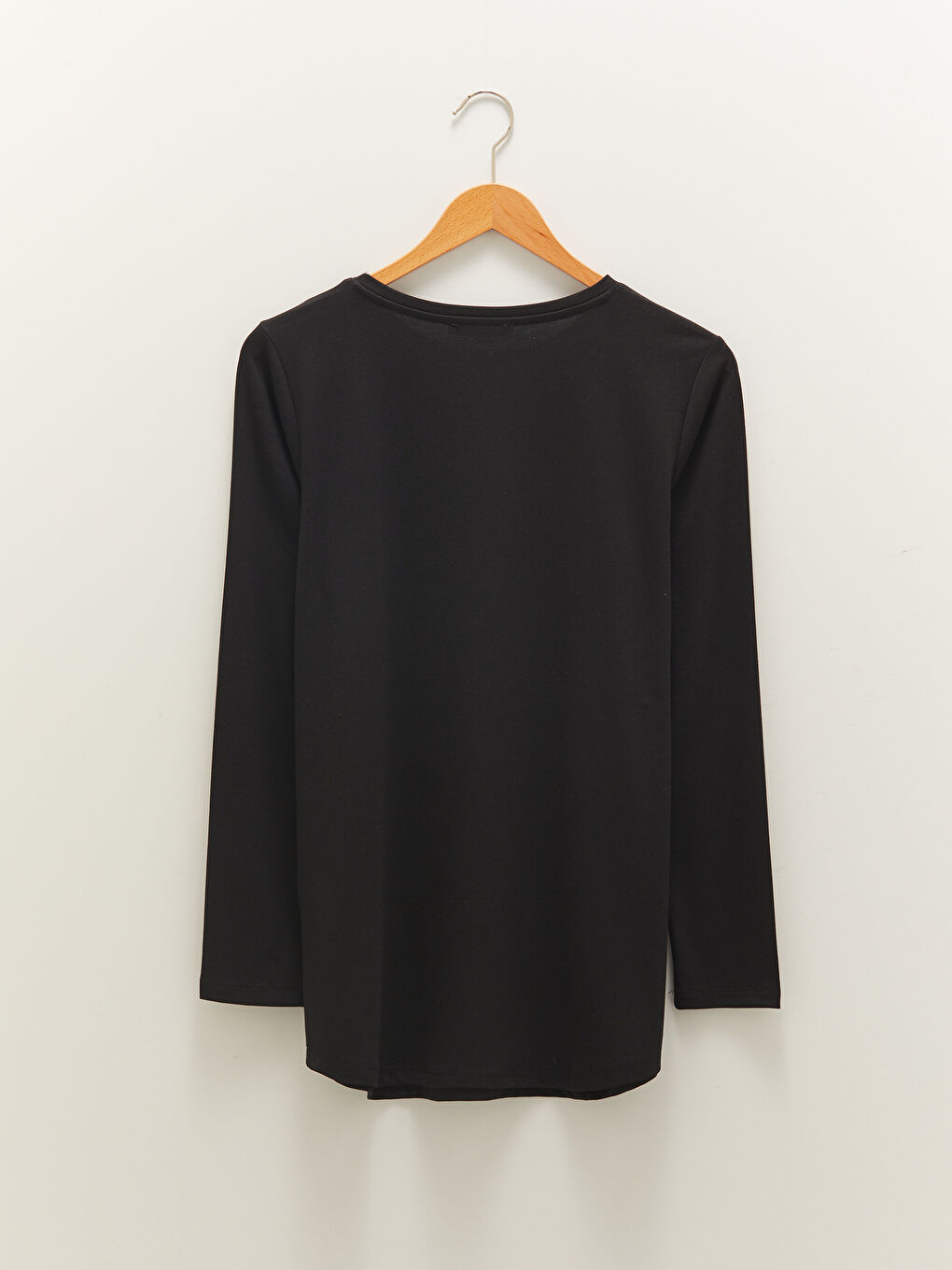 Siyah Bisiklet Yaka Pul Payet İşlemeli Kadın Tişört-7