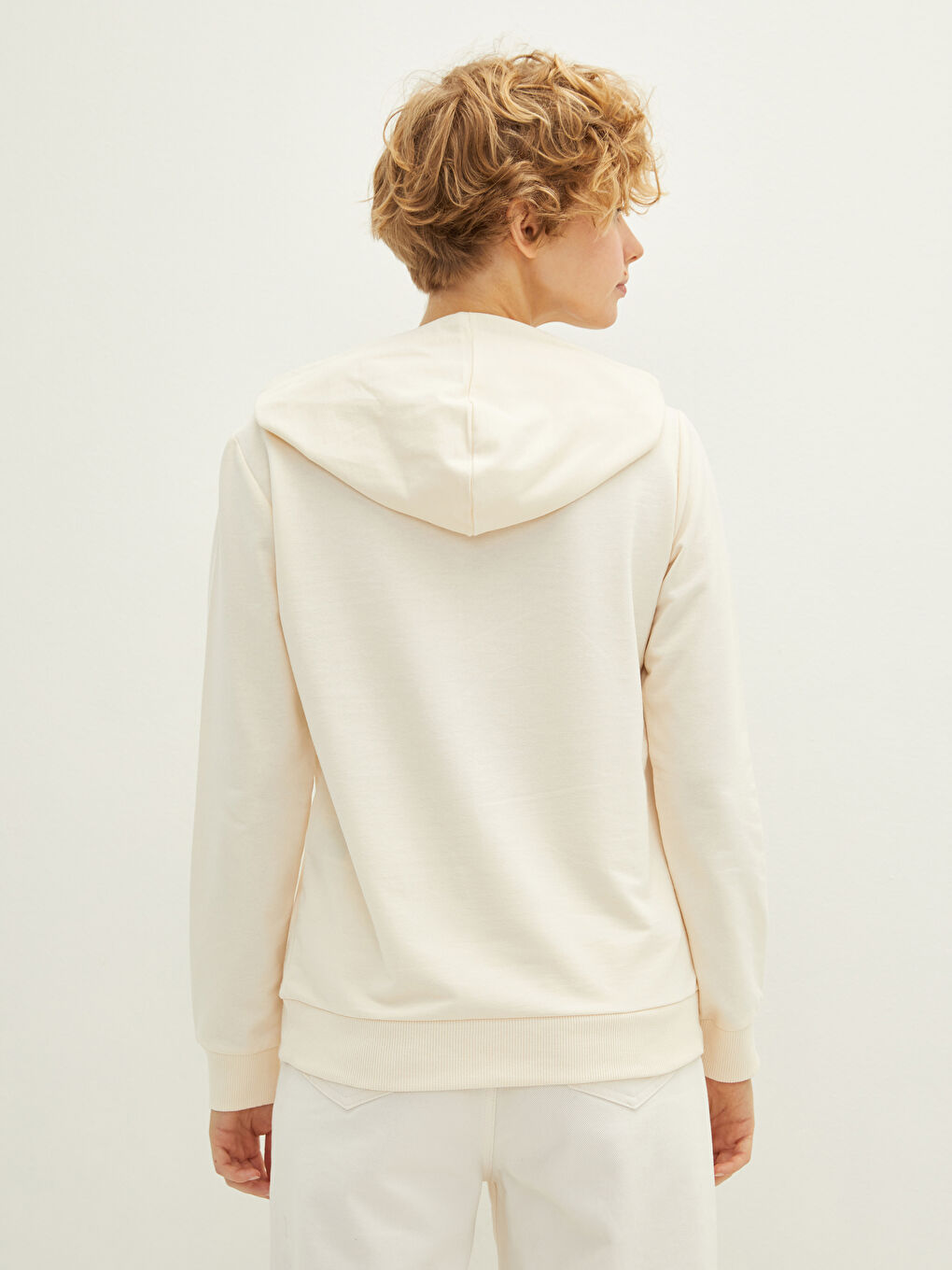 Bej Kapüşon Yaka Baskılı Uzun Kollu Kadın Sweatshirt-4