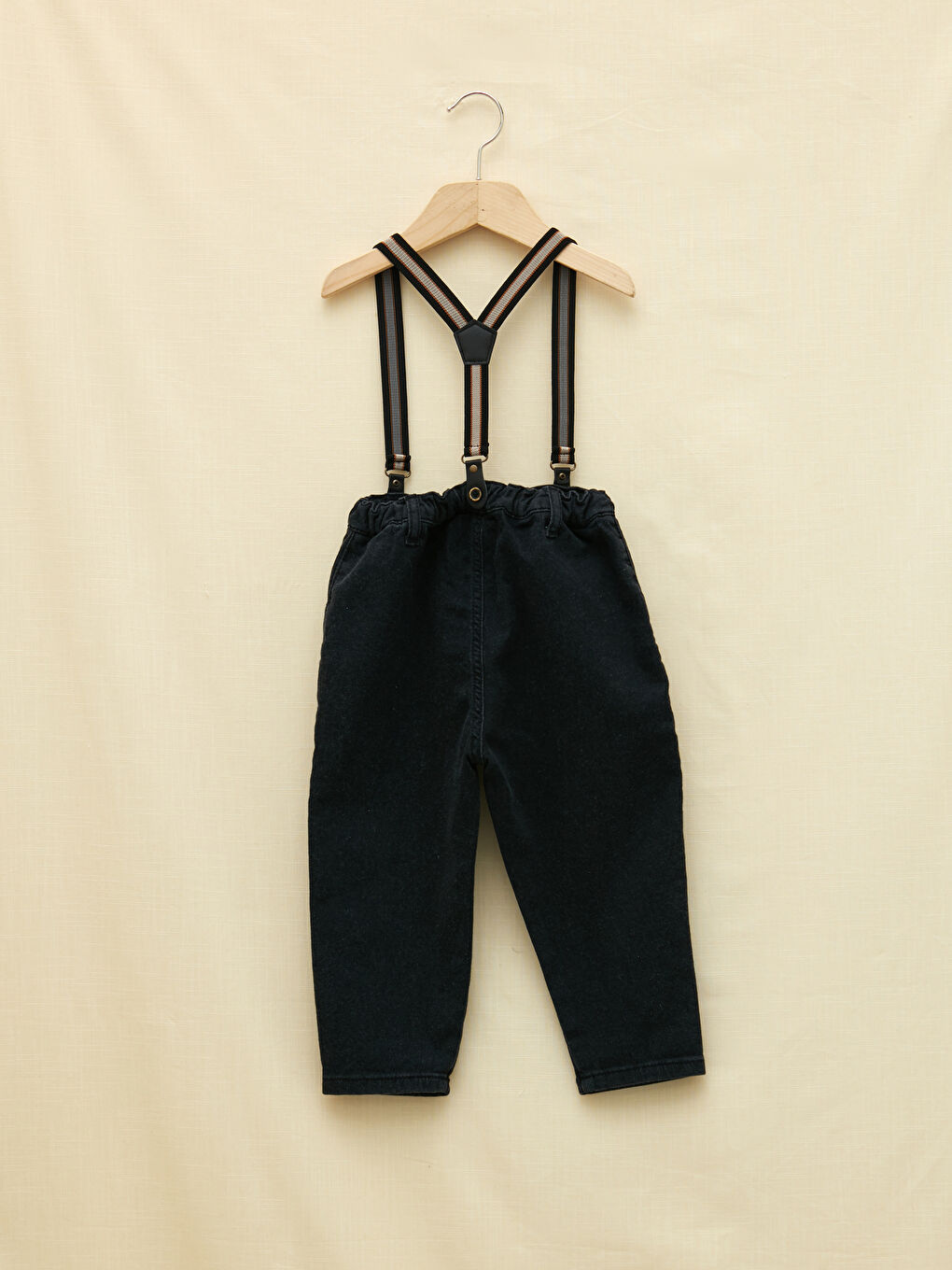 LCW baby Basic Elastic Waist Baby Boy Jeans and Suspenders 2-Piece Set -W17849Z1-M0U